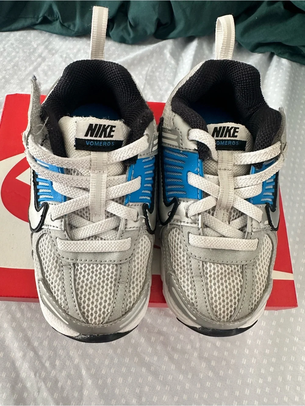 Nike Kids Vomero 5 White & Blue
